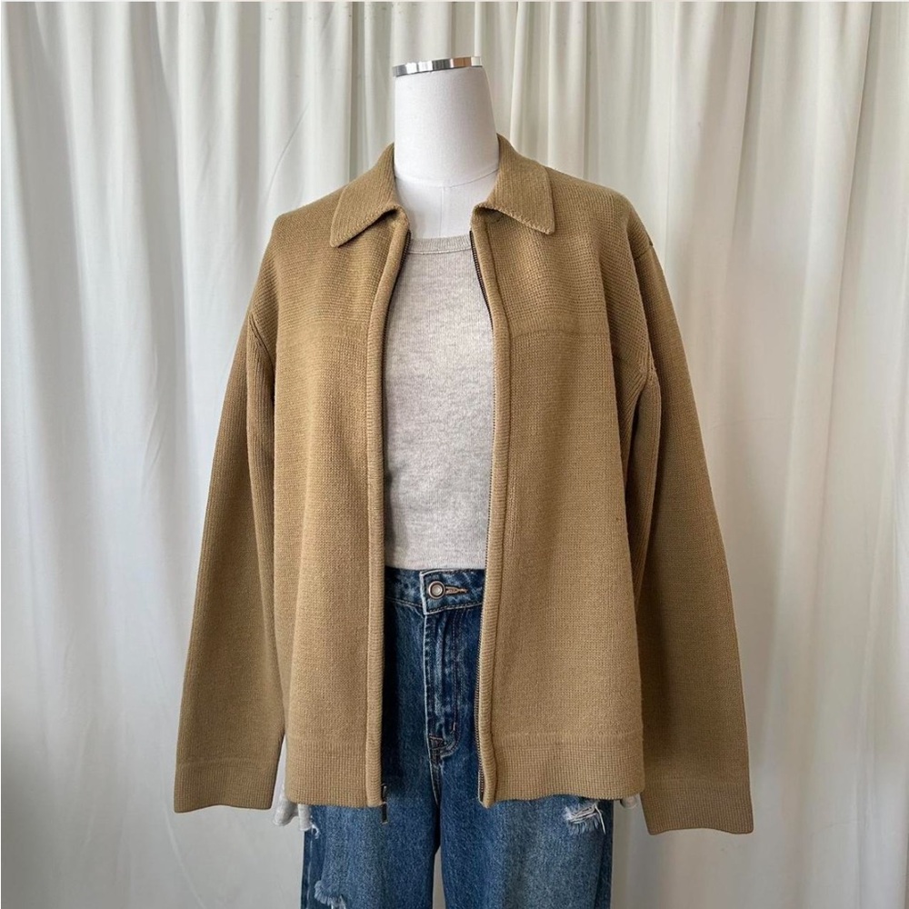 Vintage Tan J.Crew 100% wool full zip sweater. - Picture 4 of 8